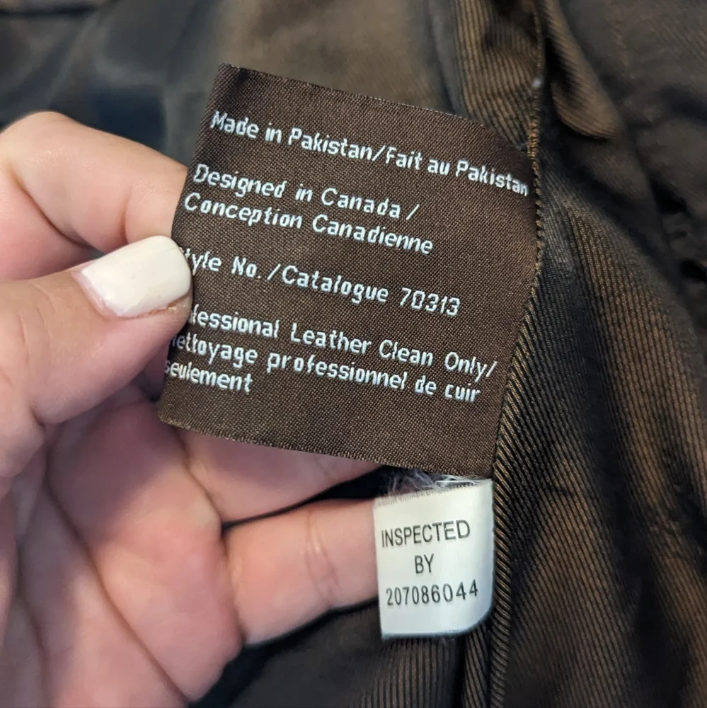 Danier Soft Distressed Leather Jacket - Picture 7 of 11